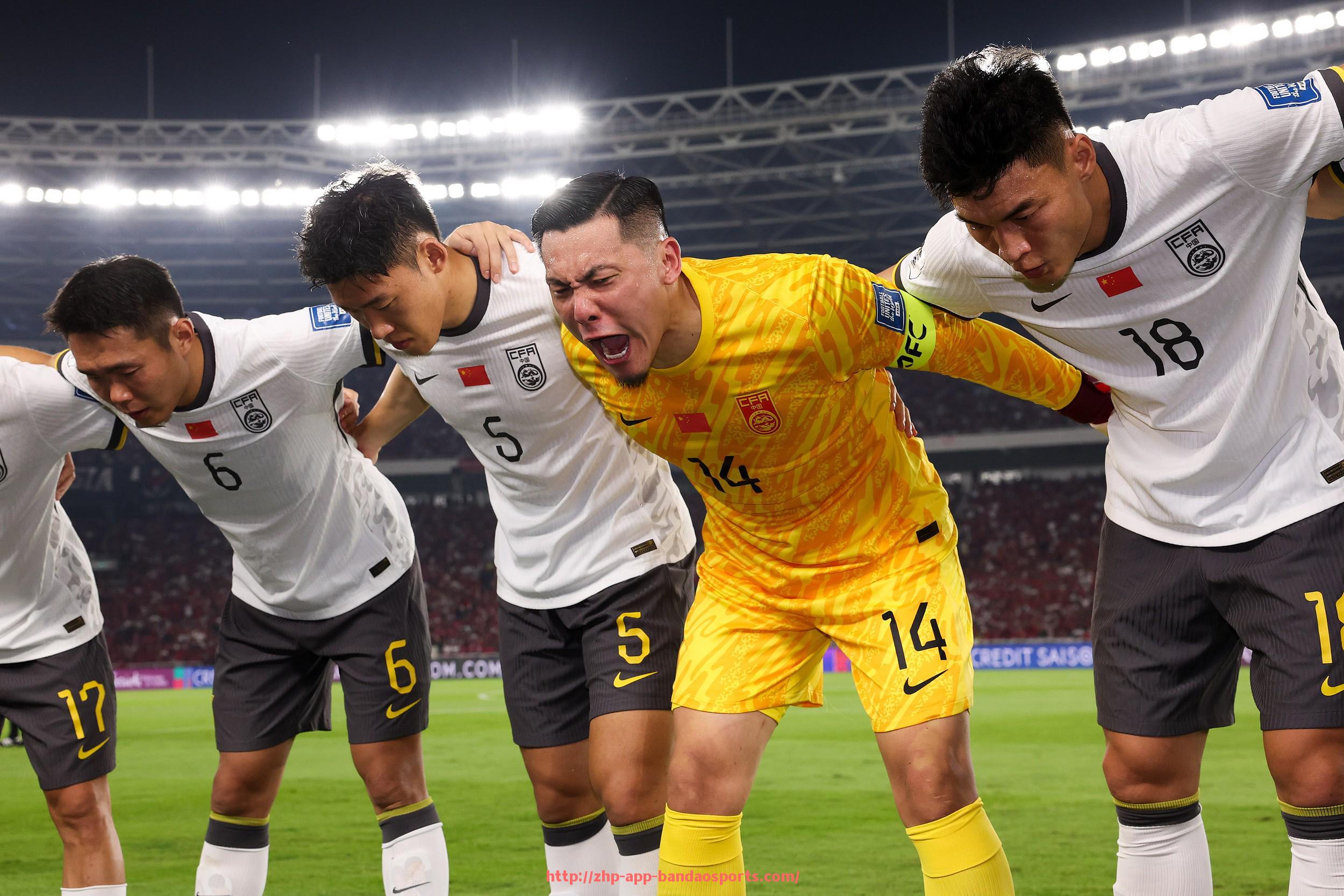 半岛体育app-2018赛季西甲联赛参赛球队名单与球员汇总